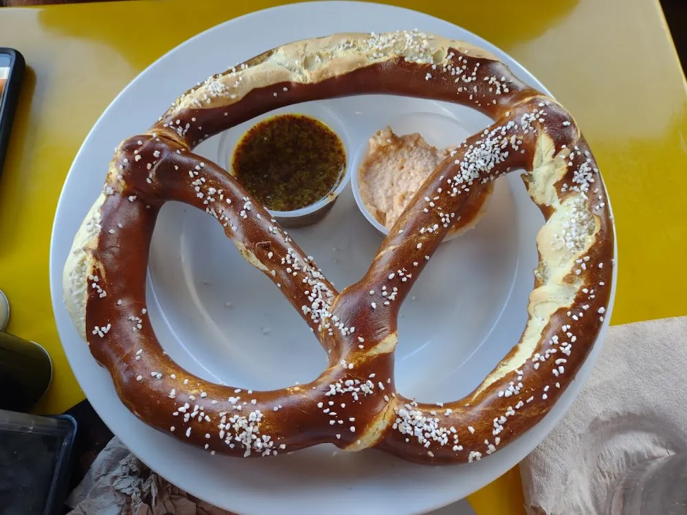 Jumbo Pretzel